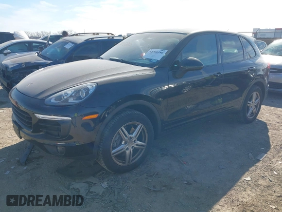 2016 Porsche Cayenne z VIN WP1AA2A25GLA05540, wystawiony jako IAAI lot #41330580 z przebiegiem 71 835 mil mil oraz . Historia ofert i sprzedaży dostępna na DreamBid. Obrazek 2.