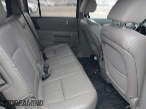 2015 Honda Pilot EX-L with VIN 5FNYF4H57FB035864, listed as a IAAI auction lot 41786445 with 139,787 mi miles and . Bid and sale history available at carsss.com. Image 8.