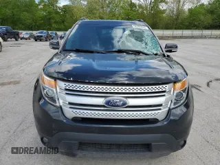 2014 Ford Explorer XLT z VIN 1FM5K8D88EGA02216, wystawiony jako Copart lot #56205835 z przebiegiem 152 374 mil mil oraz Szkoda całkowita • Salvage title. Historia ofert i sprzedaży dostępna na DreamBid. Obrazek 5.