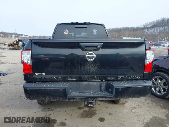 2018 Nissan Titan XD SV with VIN 1N6BA1F49JN521838, listed as a IAAI auction lot 41606878 with 143,742 mi miles. Bid and sale history available at carsss.com. Image 17.