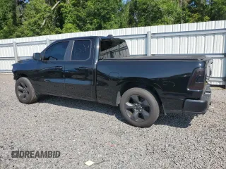 2019 Ram 1500 Big Horn z VIN 1C6RREBT7KN568289, wystawiony jako Copart lot #57787245 z przebiegiem 131 599 mil mil oraz Szkoda całkowita • Salvage title. Historia ofert i sprzedaży dostępna na DreamBid. Obrazek 2.