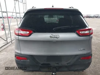 2017 Jeep Cherokee Latitude с VIN 1C4PJLCS2HW596098, выставлен на аукционе IAAI как лот 41409241 с пробегом 93 569 миль миль и . История ставок и продаж доступна на DreamBid. Изображение 17.