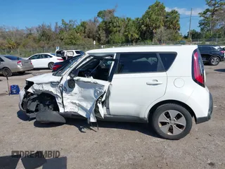 2015 Kia Soul with VIN KNDJN2A22F7228311, listed as a IAAI auction lot 41680343 with 116,503 mi miles. Bid and sale history available at carsss.com. Image 14.