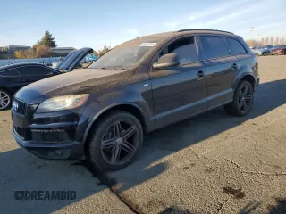 2013 Audi Q7 Prestige with VIN WA1WMAFE9DD007402, listed as a Copart auction lot 84043304 with 248,670 mi miles and Clean title. Bid and sale history available at DreamBid. Image 1.