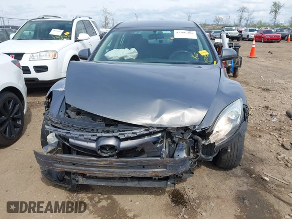 2011 Mazda Mazda6 i Sport with VIN 1YVHZ8BH4B5M19236, listed as a IAAI auction lot 42091308 with 137,042 mi miles. Bid and sale history available at carsss.com. Image 13.