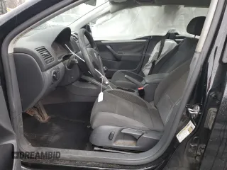 2009 Volkswagen Jetta z VIN 3VWKZ71K09M250143, wystawiony jako Copart lot #82247774 z przebiegiem 156 600 mil mil oraz Szkoda całkowita • Salvage title. Historia ofert i sprzedaży dostępna na DreamBid. Obrazek 7.