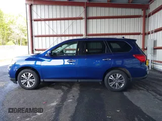 2020 Nissan Pathfinder SL with VIN 5N1DR2CM5LC605535, listed as a IAAI auction lot 42441200 with 88,737 mi miles and . Bid and sale history available at DreamBid. Image 13.