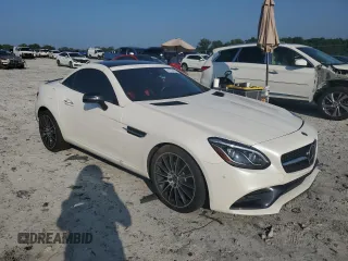2018 Mercedes-Benz SLC 300 z VIN WDDPK3JAXJF154155, wystawiony jako Copart lot #61274323 z przebiegiem 37 087 mil mil oraz . Historia ofert i sprzedaży dostępna na DreamBid. Obrazek 4.