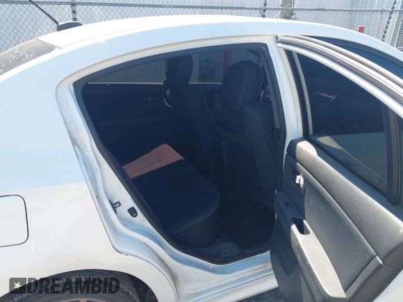2012 Nissan Sentra SE-R z VIN 3N1BB6AP2CL670385, wystawiony jako IAAI lot #42431771 z przebiegiem 186 513 mil mil oraz . Historia ofert i sprzedaży dostępna na DreamBid. Obrazek 8.