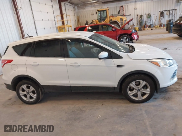 2016 Ford Escape SE z VIN 1FMCU9G97GUC76913, wystawiony jako IAAI lot #42085125 z przebiegiem 137 001 mil mil oraz . Historia ofert i sprzedaży dostępna na DreamBid. Obrazek 13.
