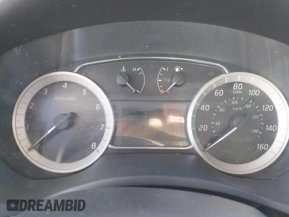 2015 Nissan Sentra SV with VIN 3N1AB7AP9FY331065, listed as a IAAI auction lot 41480313 with Not Provided miles and . Bid and sale history available at DreamBid. Image 7.