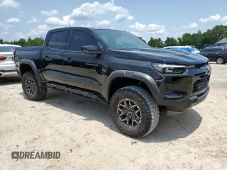 2024 Chevrolet Colorado 4WD ZR2 with VIN 1GCPTFEK5R1296420, listed as a Copart auction lot 59356335 with 4,622 mi miles and Salvage title. Bid and sale history available at DreamBid. Image 4.