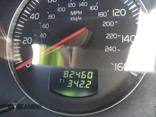 2004 Volvo S80 z VIN YV1TH59HX41360415, wystawiony jako IAAI lot #42133565 z przebiegiem 82 460 mil mil oraz . Historia ofert i sprzedaży dostępna na DreamBid. Obrazek 15.