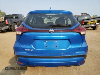 2022 Nissan Kicks S with VIN 3N1CP5BV9NL502811, listed as a Copart auction lot 70958704 with 42,814 mi miles and Salvage Title. Bid and sale history available at carsss.com. Image 6.