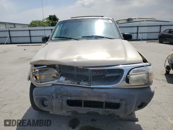 2001 Ford Explorer XLS with VIN 1FMZU62E01ZA22192, listed as a Copart auction lot 58791565 with 218,582 mi miles and Salvage title. Bid and sale history available at DreamBid. Image 5.