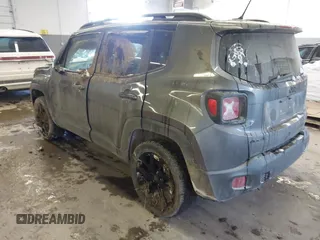 2016 Jeep Renegade Latitude with VIN ZACCJBBTXGPD19844, listed as a IAAI auction lot 41385777 with 102,891 mi miles. Bid and sale history available at carsss.com. Image 3.