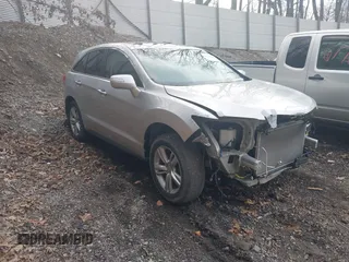 2013 Acura RDX Tech Pkg with VIN 5J8TB3H54DL001778, listed as a IAAI auction lot 41972146 with 123,552 mi miles. Bid and sale history available at carsss.com. Image 1.