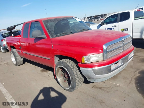1999 Dodge Ram 1500 with VIN 3B7HC13Y2XM560384, listed as a IAAI auction lot 41095150 with 160,398 mi miles. Bid and sale history available at carsss.com. Image 1.