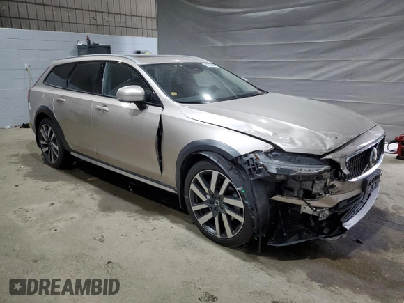 2023 Volvo V90 Ultimate with VIN YV4062NC5P1165587, listed as a Copart auction lot 57703405 with 27,860 mi miles and Salvage title. Bid and sale history available at DreamBid. Image 4.
