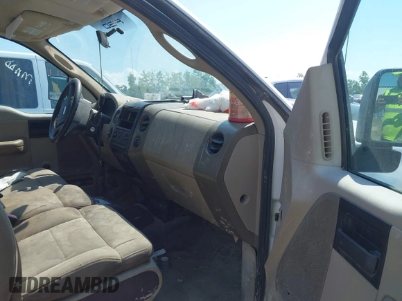 2006 Ford F-150 XL with VIN 1FTRF12W06NA78643, listed as a IAAI auction lot 42656572 with 148,158 mi miles and . Bid and sale history available at DreamBid. Image 5.