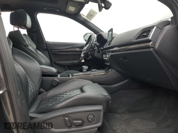 2018 Audi SQ5 Premium Plus z VIN WA1A4AFY0J2147611, wystawiony jako Copart lot #88248915 z przebiegiem 69 838 mil mil oraz Szkoda całkowita • Salvage title. Historia ofert i sprzedaży dostępna na DreamBid. Obrazek 7.