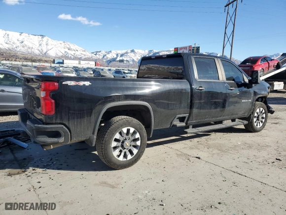 2021 Chevrolet Silverado 2500HD Custom with VIN 1GC4YME77MF218141, listed as a Copart auction lot 42325945 with 45,375 mi miles and Salvage Title. Bid and sale history available at carsss.com. Image 3.
