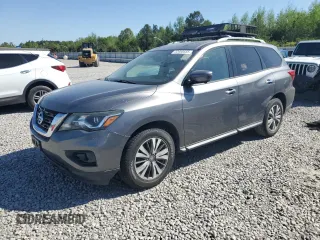 2017 Nissan Pathfinder Platinum with VIN 5N1DR2MM8HC663211, listed as a Copart auction lot 52680555 with 183,346 mi miles and Clean title. Bid and sale history available at DreamBid. Image 1.