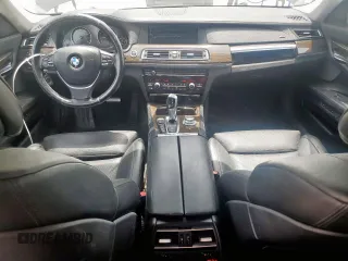 2012 BMW 7 Series 750i xDrive с VIN WBAKC6C55CC395741, выставлен на аукционе Copart как лот 54731405 с пробегом 166 193 миль миль и Чистый • Clean title. История ставок и продаж доступна на DreamBid. Изображение 8.