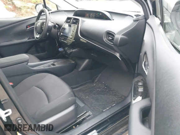 2020 Toyota Prius LE with VIN JTDL9RFU8L3014930, listed as a IAAI auction lot 42171038 with 67,785 mi miles and . Bid and sale history available at DreamBid. Image 5.