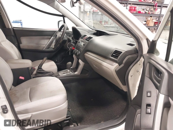 2014 Subaru Forester 2.5i Premium with VIN JF2SJAECXEH556132, listed as a IAAI auction lot 41915372 with 139,214 mi miles. Bid and sale history available at carsss.com. Image 5.