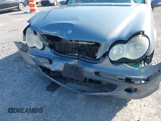 2006 Mercedes-Benz C 280 Luxury with VIN WDBRF54H26F795849, listed as a IAAI auction lot 42032144 with 231,286 mi miles and . Bid and sale history available at DreamBid. Image 6.