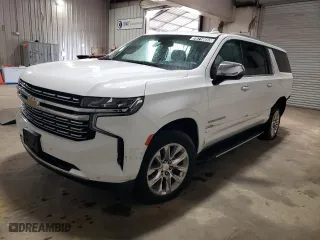 2022 Chevrolet Suburban Premier with VIN 1GNSKFKD4NR216806, listed as a Copart auction lot 78716653 with 61,582 mi miles and Clean Title. Bid and sale history available at carsss.com. Image 1.