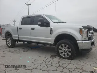 2018 Ford Super Duty F-250 SRW XL with VIN 1FT7W2B62JEB39366, listed as a Copart auction lot 45338955 with 161,626 mi miles and Clean Title. Bid and sale history available at carsss.com. Image 4.