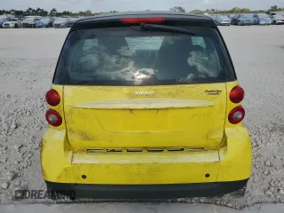 2008 Smart fortwo Pure z VIN WMEEJ31X28K207457, wystawiony jako Copart lot #54241405 z przebiegiem 25 981 mil mil oraz Tytuł czysty. Historia ofert i sprzedaży dostępna na DreamBid. Obrazek 6.