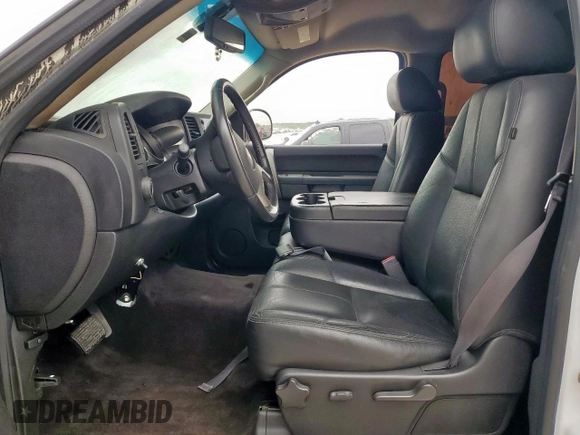 2013 Chevrolet Silverado 1500 LT with VIN 3GCPCSE07DG307564, listed as a Copart auction lot 53810695 with Not Provided miles and Salvage Title. Bid and sale history available at DreamBid. Image 7.