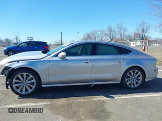 2016 Audi A7 Premium Plus с VIN WAUWGAFC9GN089915, выставлен на аукционе IAAI как лот 41816155 с пробегом 92 782 миль миль и . История ставок и продаж доступна на DreamBid. Изображение 14.