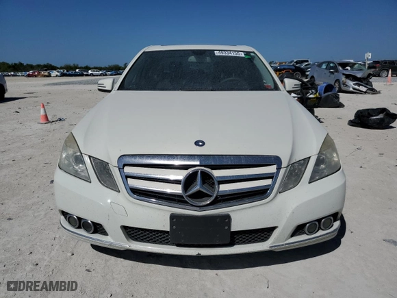 2010 Mercedes-Benz E-Class E 350 Luxury with VIN WDDHF8HB7AA008104, listed as a Copart auction lot 49334155 with 156,727 mi miles and Clean Title. Bid and sale history available at carsss.com. Image 5.