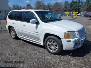 2007 GMC Envoy Denali z VIN 1GKET63M872108643, wystawiony jako IAAI lot #41942644 z przebiegiem 206 246 mil mil oraz . Historia ofert i sprzedaży dostępna na DreamBid. Obrazek 1.