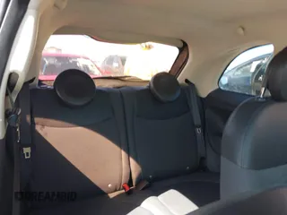 2014 FIAT 500 Pop z VIN 3C3CFFAR8ET236583, wystawiony jako IAAI lot #41787154 z przebiegiem 79 404 mil mil oraz . Historia ofert i sprzedaży dostępna na DreamBid. Obrazek 8.