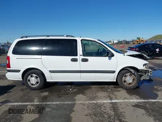 2004 Chevrolet Venture LS with VIN 1GNDX03E24D177501, listed as a IAAI auction lot 41506645 with 190,380 mi miles. Bid and sale history available at carsss.com. Image 14.