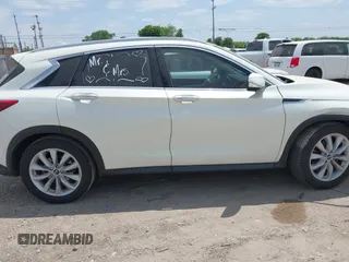 2019 Infiniti QX50 Luxe z VIN 3PCAJ5M13KF111468, wystawiony jako IAAI lot #42030336 z przebiegiem 95 905 mil mil oraz . Historia ofert i sprzedaży dostępna na DreamBid. Obrazek 14.