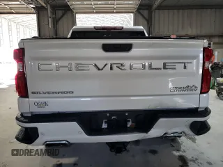 2020 Chevrolet Silverado 1500 High Country with VIN 1GCUYHED6LZ102813, listed as a Copart auction lot 84891464 with 26,477 mi miles and Salvage Title. Bid and sale history available at carsss.com. Image 6.