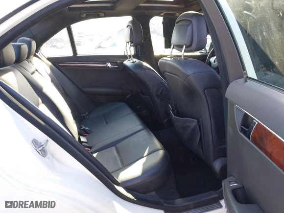 2009 Mercedes-Benz C-Class 3.0L Sport with VIN WDDGF54X09R079797, listed as a IAAI auction lot 41753647 with 244,473 mi miles. Bid and sale history available at carsss.com. Image 8.