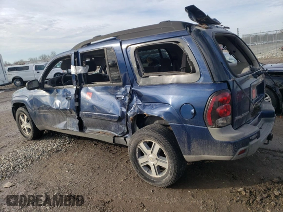 2004 Chevrolet TrailBlazer EXT LT with VIN 1GNET16S546218005, listed as a Copart auction lot 42201485 with 204,566 mi miles and Salvage Title. Bid and sale history available at carsss.com. Image 2.