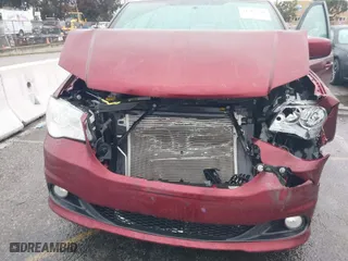 2018 Dodge Grand Caravan SXT with VIN 2C4RDGCG5JR241220, listed as a IAAI auction lot 41562508 with 51,529 mi miles. Bid and sale history available at carsss.com. Image 6.