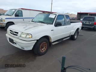 2002 Mazda B-Series Truck DS z VIN 4F4YR16U32TM12981, wystawiony jako IAAI lot #42421997 z przebiegiem 130 610 mil mil oraz . Historia ofert i sprzedaży dostępna na DreamBid. Obrazek 2.