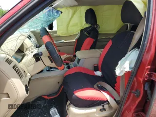 2008 Ford Escape XLT with VIN 1FMCU93198KC65621, listed as a Copart auction lot 61740935 with Not provided miles and Salvage title. Bid and sale history available at DreamBid. Image 7.