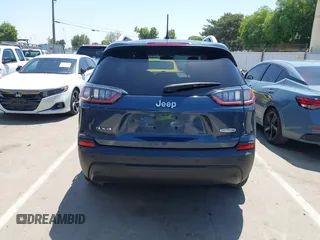 2020 Jeep Cherokee Latitude Plus z VIN 1C4PJMLB2LD616974, wystawiony jako IAAI lot #42164598 z przebiegiem 52 361 mil mil oraz . Historia ofert i sprzedaży dostępna na DreamBid. Obrazek 16.