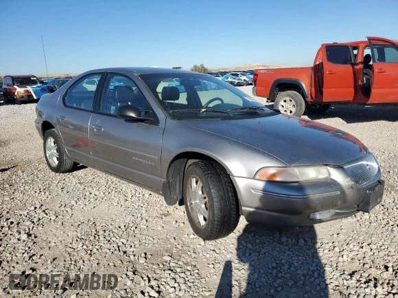 1998 Chrysler Cirrus LXi z VIN 1C3EJ56H4WN236597, wystawiony jako Copart lot #79936954 z przebiegiem 118 555 mil mil oraz Szkody całkowita. Historia ofert i sprzedaży dostępna na DreamBid. Obrazek 4.