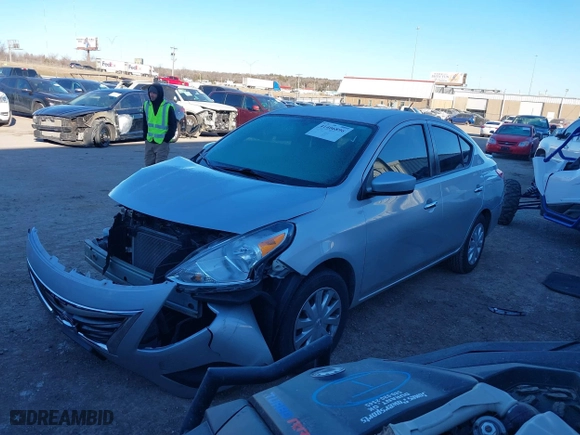 2019 Nissan Versa Sedan SV with VIN 3N1CN7AP7KL875152, listed as a IAAI auction lot 41406896 with 74,706 mi miles. Bid and sale history available at carsss.com. Image 2.